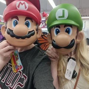 Meet your Posher, Michele